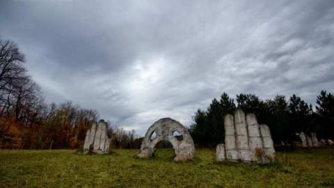 Oct 13, 2012 - The-Screaming-Heads67.jpg