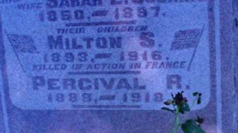  Rest Area - Kenilworth-Pioneer-Cemetery12.jpg