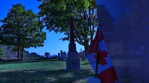  Rest Area - Kenilworth-Pioneer-Cemetery13.jpg