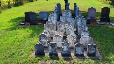 German Pioneers - Neustadt-Pioneer-Cemetery3.jpg