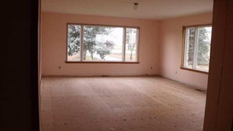 Wallpaper Walls - New Tecumseth, Ontario