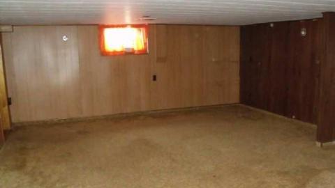 Walkabout - Wallpaper-Walls31.jpg