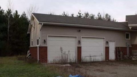 Smelly Walk - The-Unique-Residence1.jpg