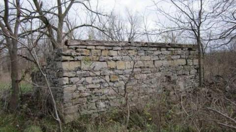 Abandoned Warehouse - 033.jpg