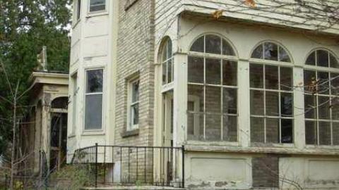 Richmond & Sunningdale - Neglected-Manor226.jpg