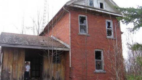 Gallery - Craigleith-Farmhouse-and-Barn2.jpg