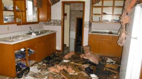 Holy House - TrashedMemories5.jpg