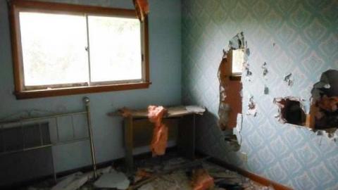 Holy House - TrashedMemories10.jpg