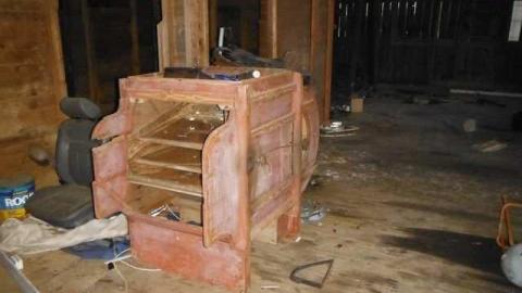 Holy House - TrashedMemories28.jpg