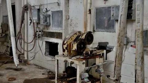 April/May 2012 - McCormicks-Biscuit-Factory10.jpg