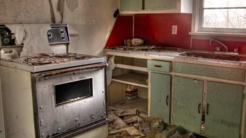 Aero-Post-Al-Humanism photo 2