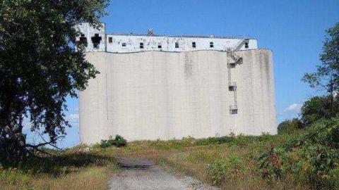 Port McNicoll Elevators photo 4