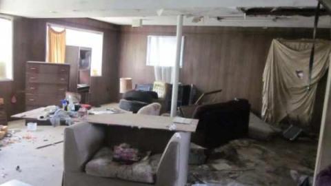 Decaying Garage - Bonazew-Motors17.jpg