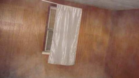 Ice cold - Leaning-House6.jpg