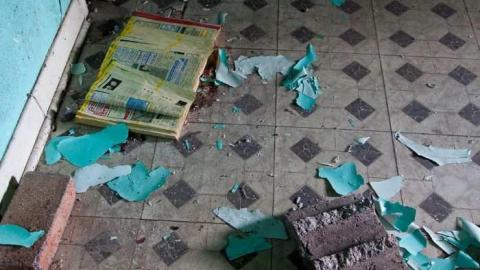 Nov 24, 2012 - Between-Church-and-Lumber3.jpg