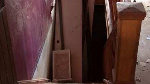 Nov 24, 2012 - Between-Church-and-Lumber9.jpg