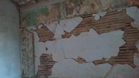 Perfectamundo Decay - Insulbrick-House101.jpg