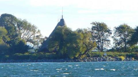Glengarry Cairn photo 5