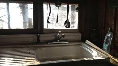 Low Battery - IMG_1125.jpg