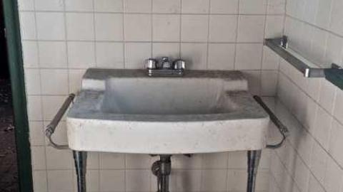 Pink - House-with-a-View136.jpg