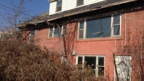 Pink - House-with-a-View1.jpg