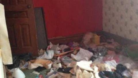 Clawing Upwards - Facade18.jpg