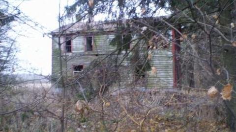 Creepy Creep House - PA200189.jpg