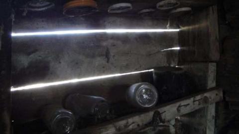 Small Barn & 2 Homes - Calabogie-Small-Abandoned-Barn6.jpg