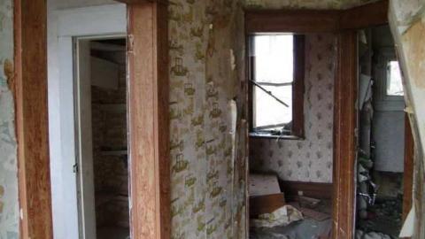 Muted Webb's - Facade34.jpg