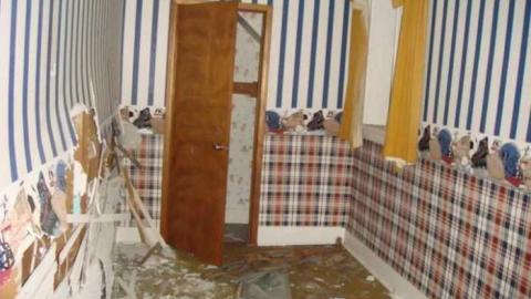 Old Charm - 40775_490539479615_4992509_n.jpg