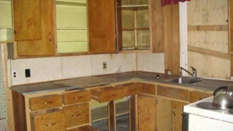 Old Charm - 45006_490539564615_6837246_n.jpg